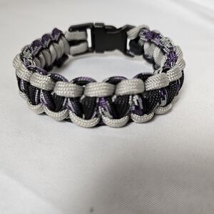 Stylish Black and Gray 550 Paracord Bracelet‎ Size 7.5"